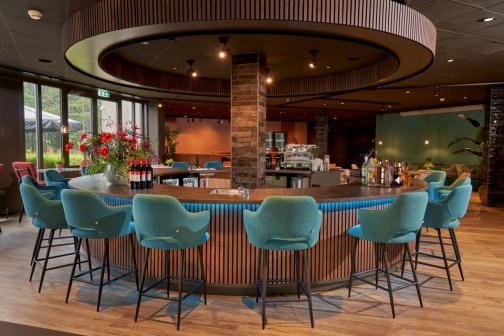 Business_bar.jpg